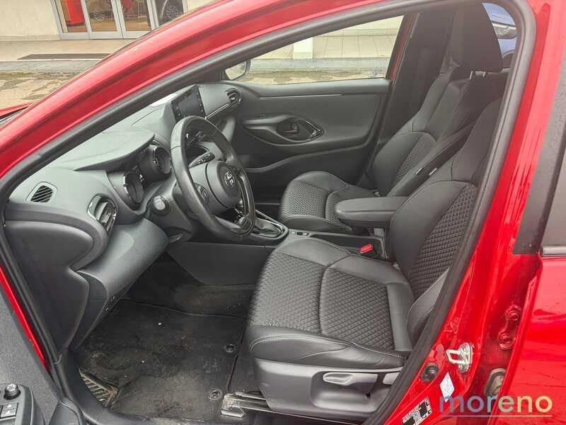Toyota Yaris 1.5 hybrid Lounge