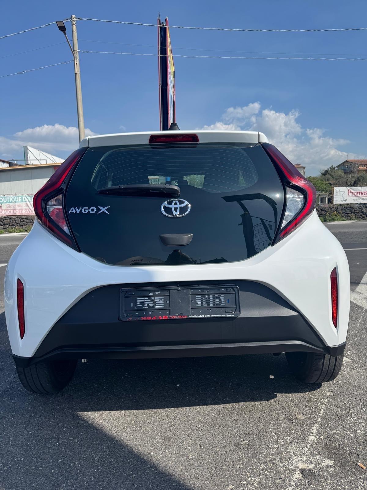 Toyota Aygo X 1.0 VVT-i 72 CV 5 porte Active S-CVT