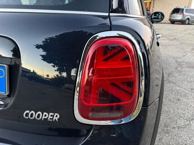 MINI Cooper 1.5 Cooper Camden 5 porte