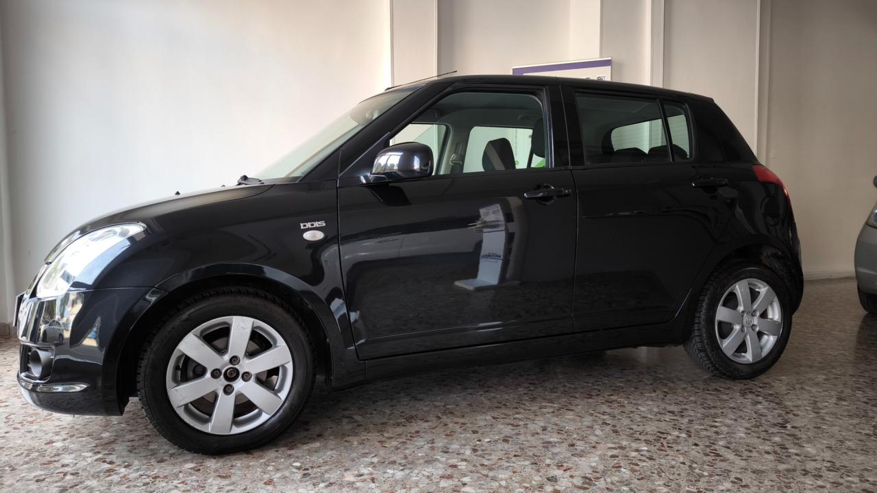 Suzuki Swift 1.3 DDiS DPF 5p. GL