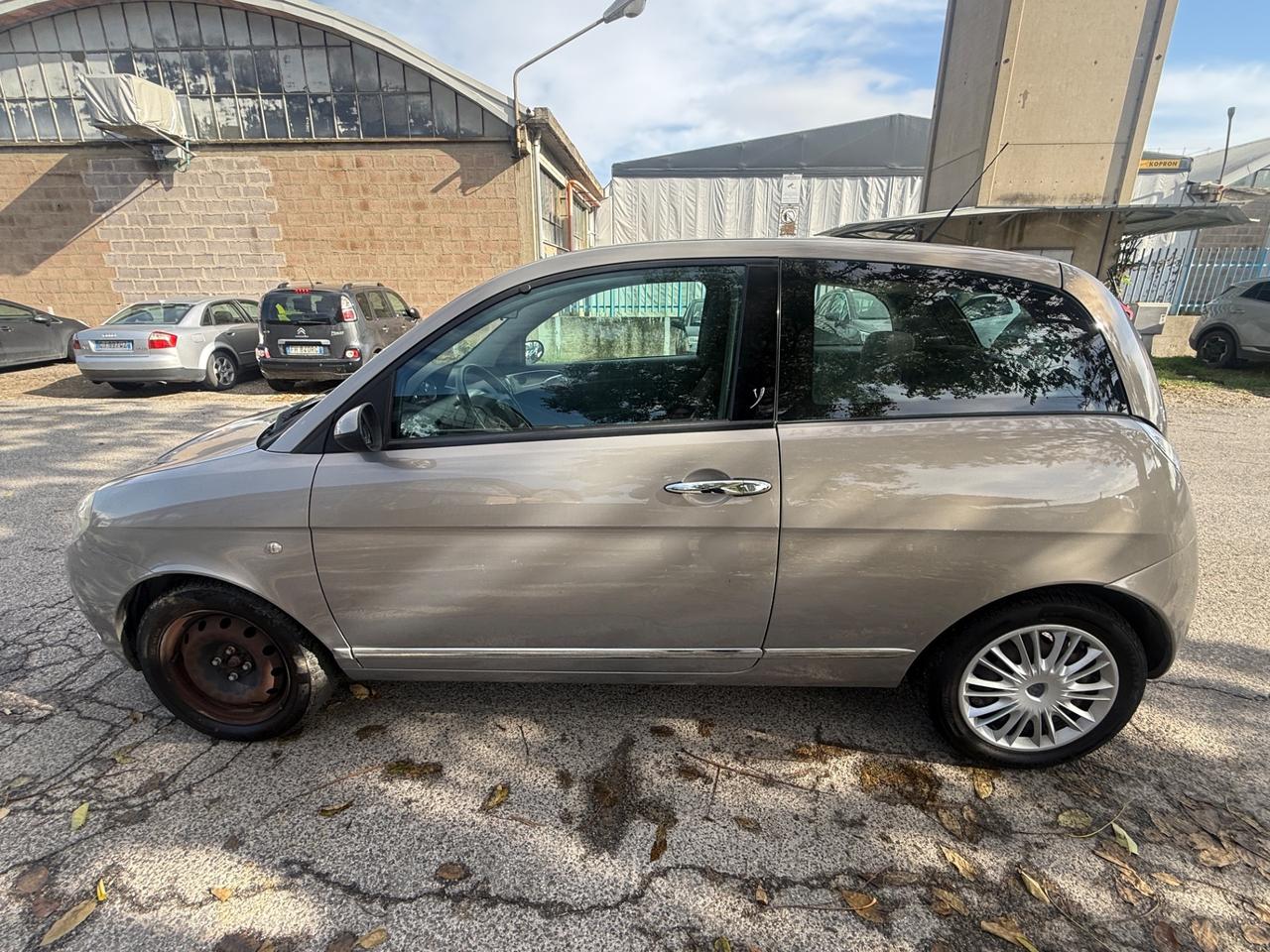 Lancia Ypsilon 1.2 Argento