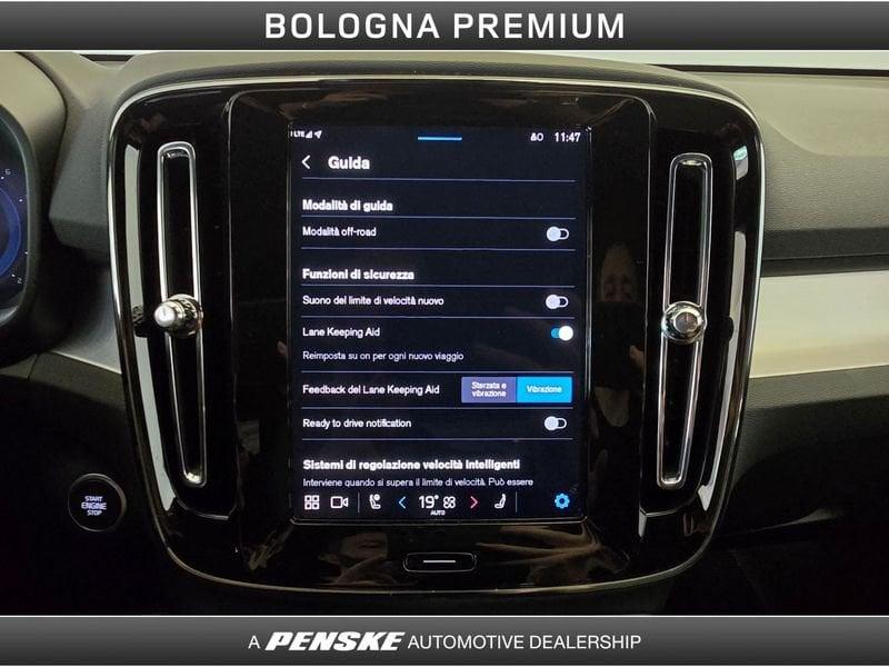 Volvo XC40 XC40 B3 automatico Plus Dark