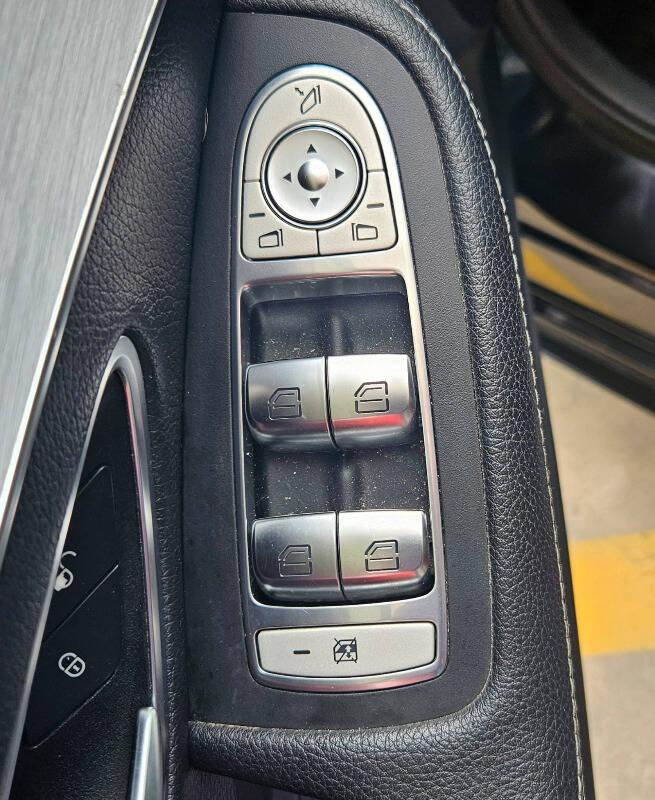 Mercedes Classe C 220 d Premium 4matic auto 9m AMG