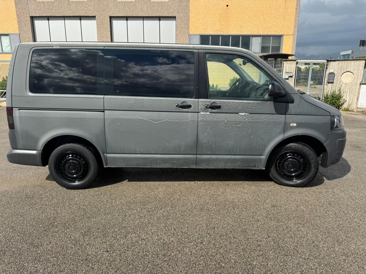Volkswagen Transporter 2.0 Diesel 9 POSTI