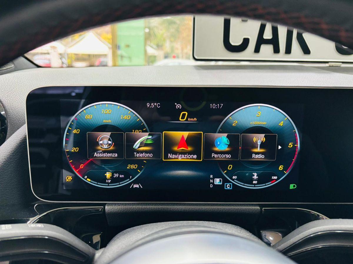 Mercedes Classe B 180d Premium AMG Automatica Full