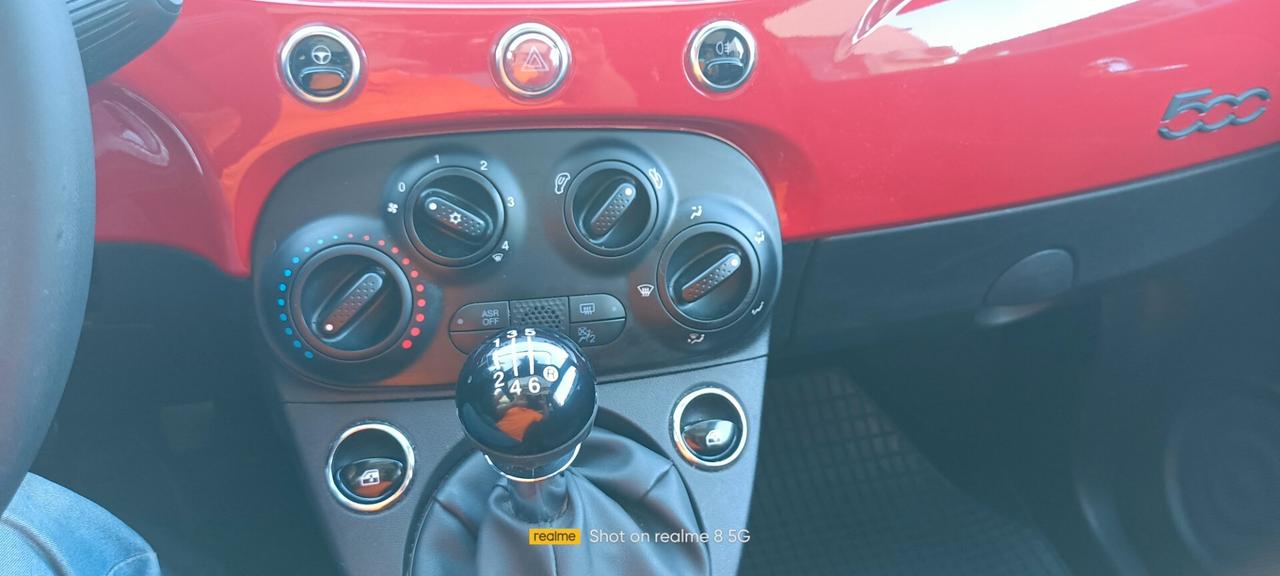 Fiat 500 1.0 Hybrid Red