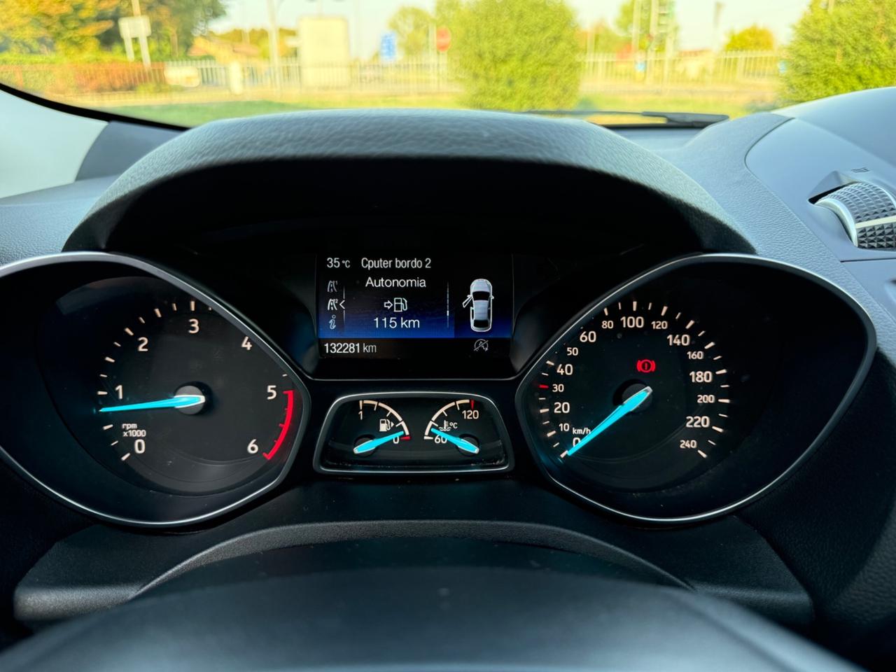 Ford Kuga 1.5 TDCI 120 CV 2WD Titanium Tetto Apribile