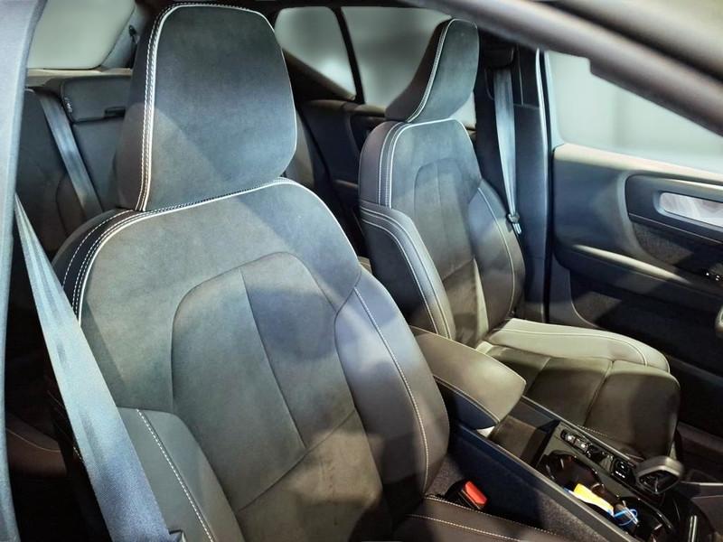 VOLVO XC40 T4 Recharge Plug-in auto Plus Dark