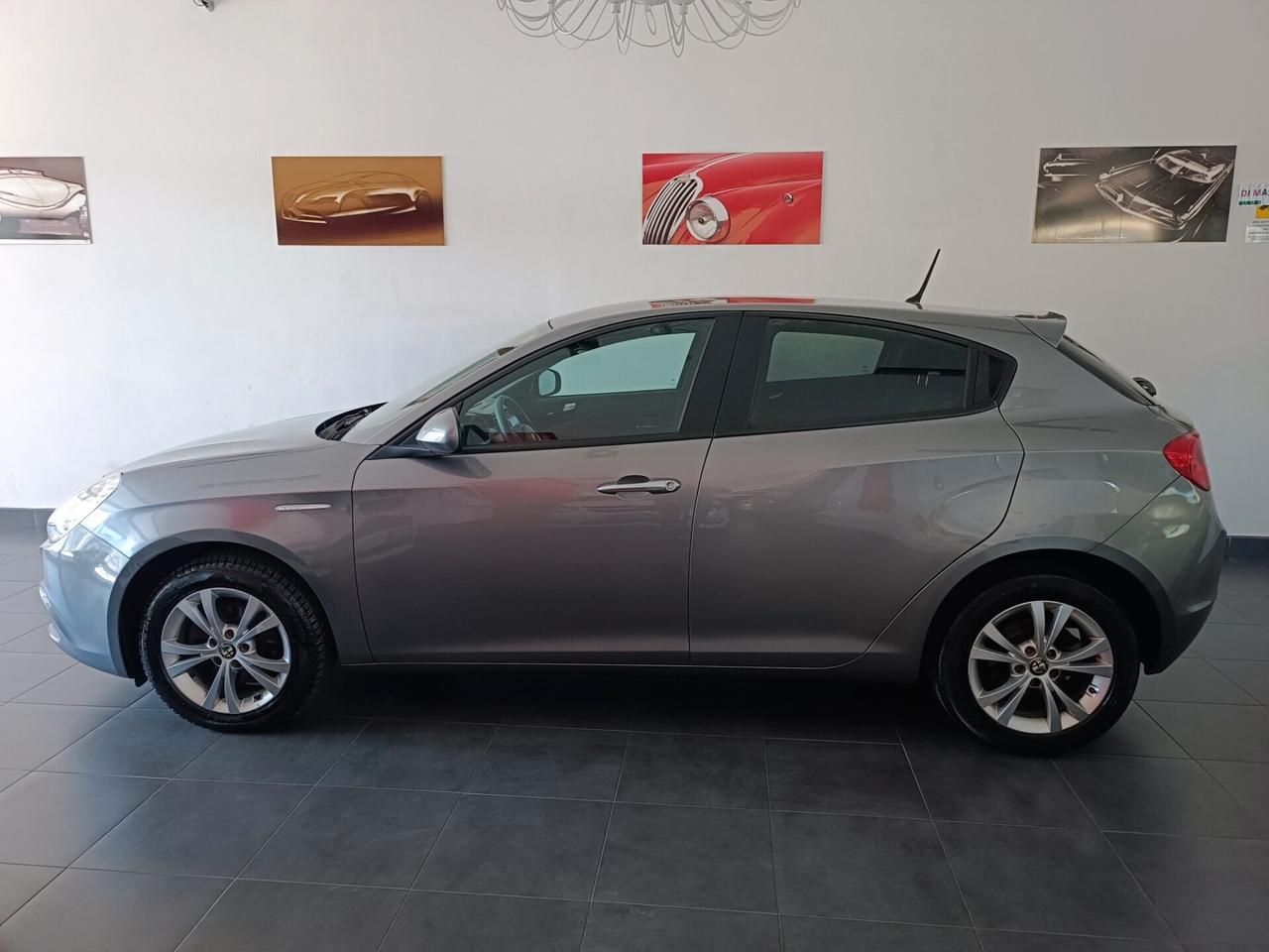 Alfa Romeo Giulietta 1.6 JTDm-2 105 CV Exclusive