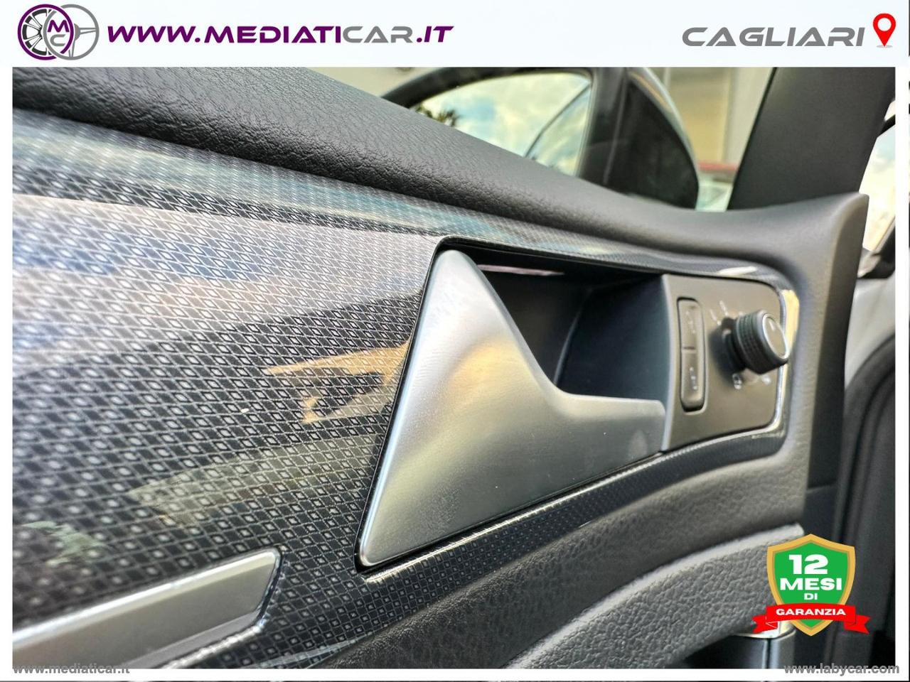 VOLKSWAGEN Golf 1.0 TSI 115CV 5p. R-LINE BMT