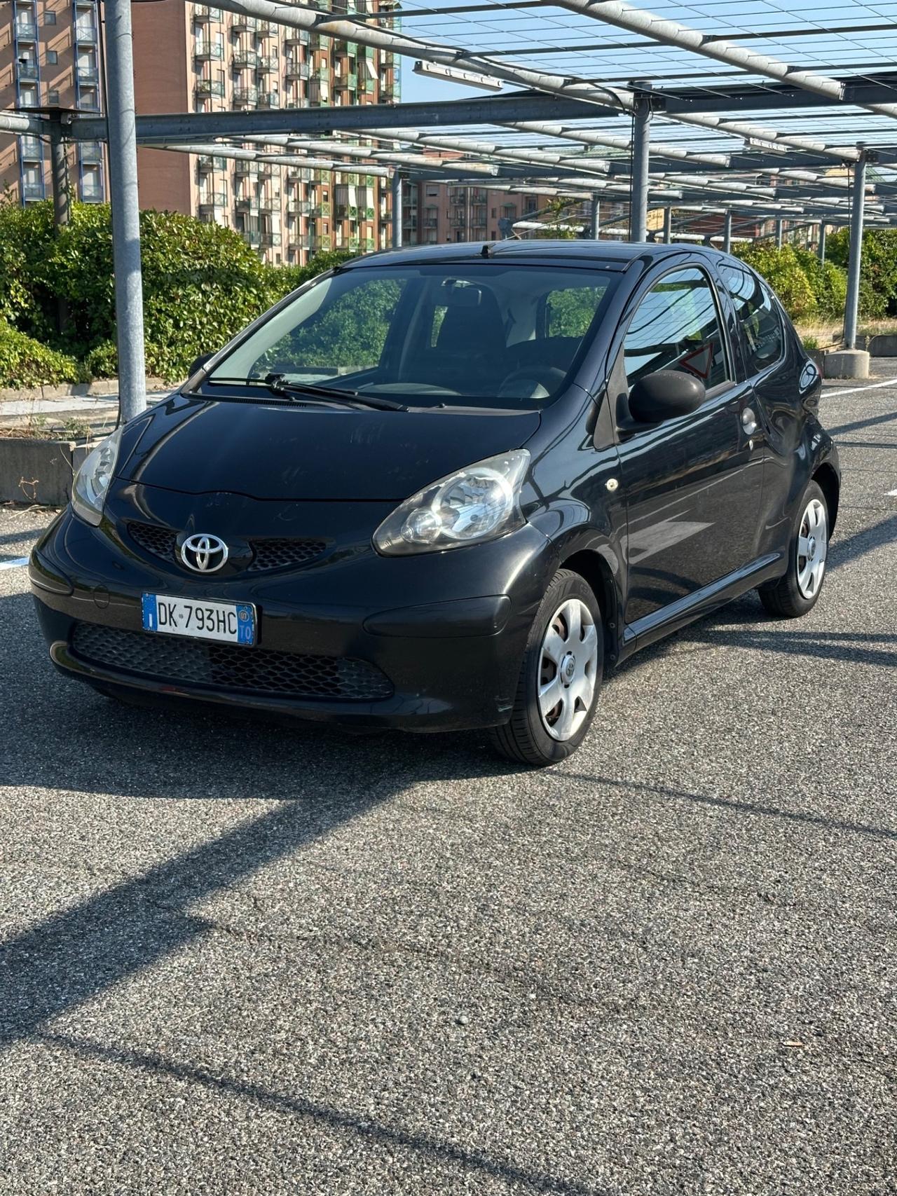 Toyota Aygo 1.0 12V VVT-i 3 porte Sol