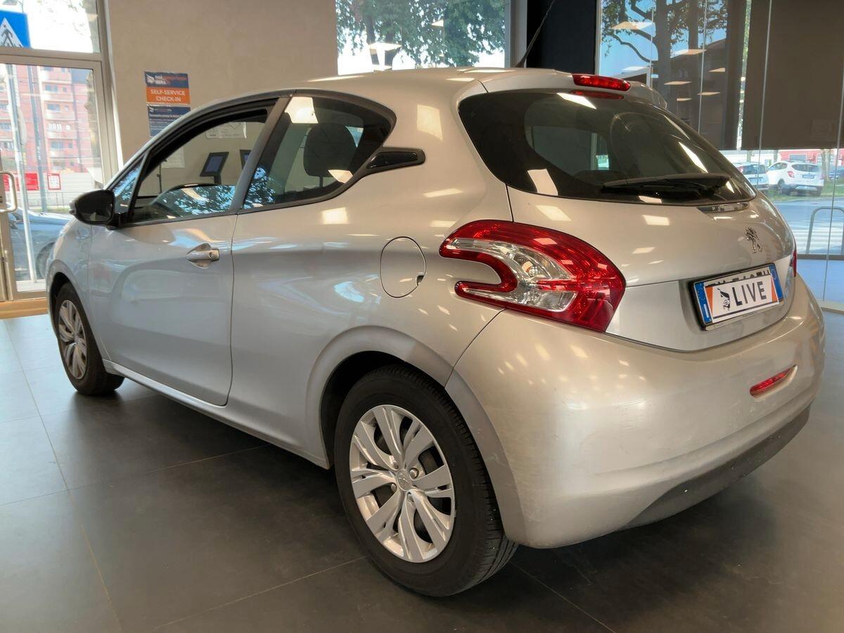 Peugeot 208 1.2 VTi 82 CV 3 porte Access