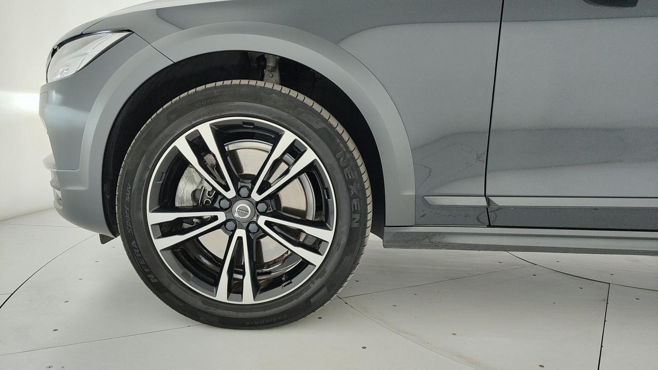 VOLVO V90 Cross Country 2.0 d5 pro awd geartronic