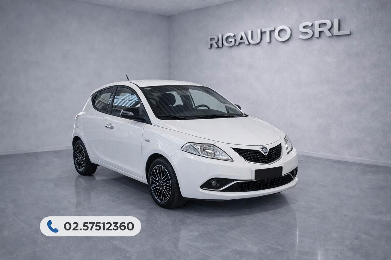 lancia ypsilon neopatentati