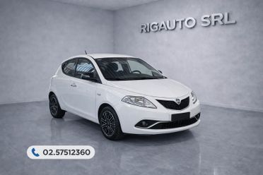 lancia ypsilon neopatentati