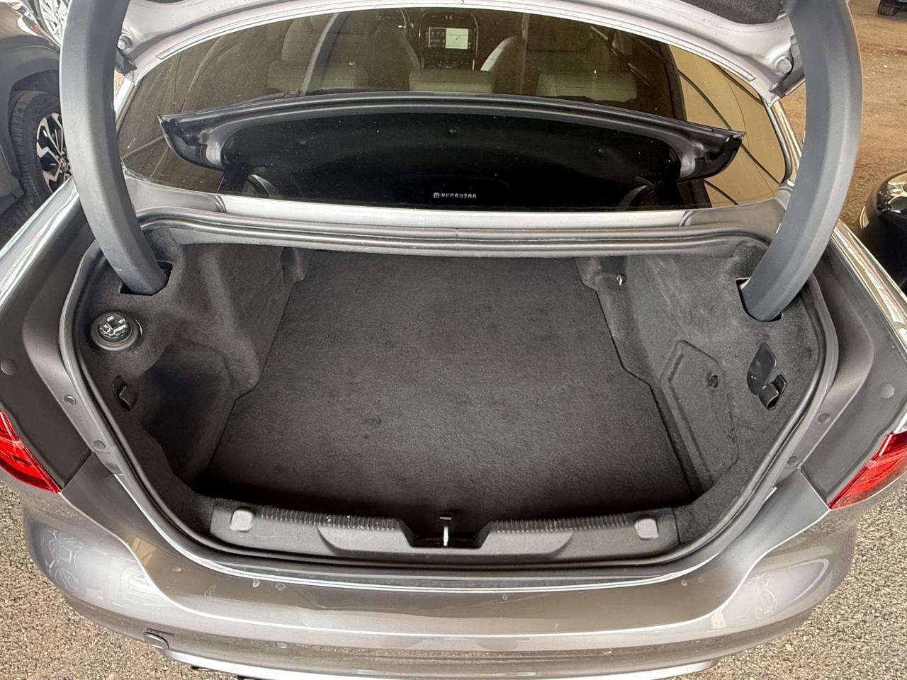 XE 2.0 D 204 CV-R-Dynamic HSE-IVA ESP-unipro