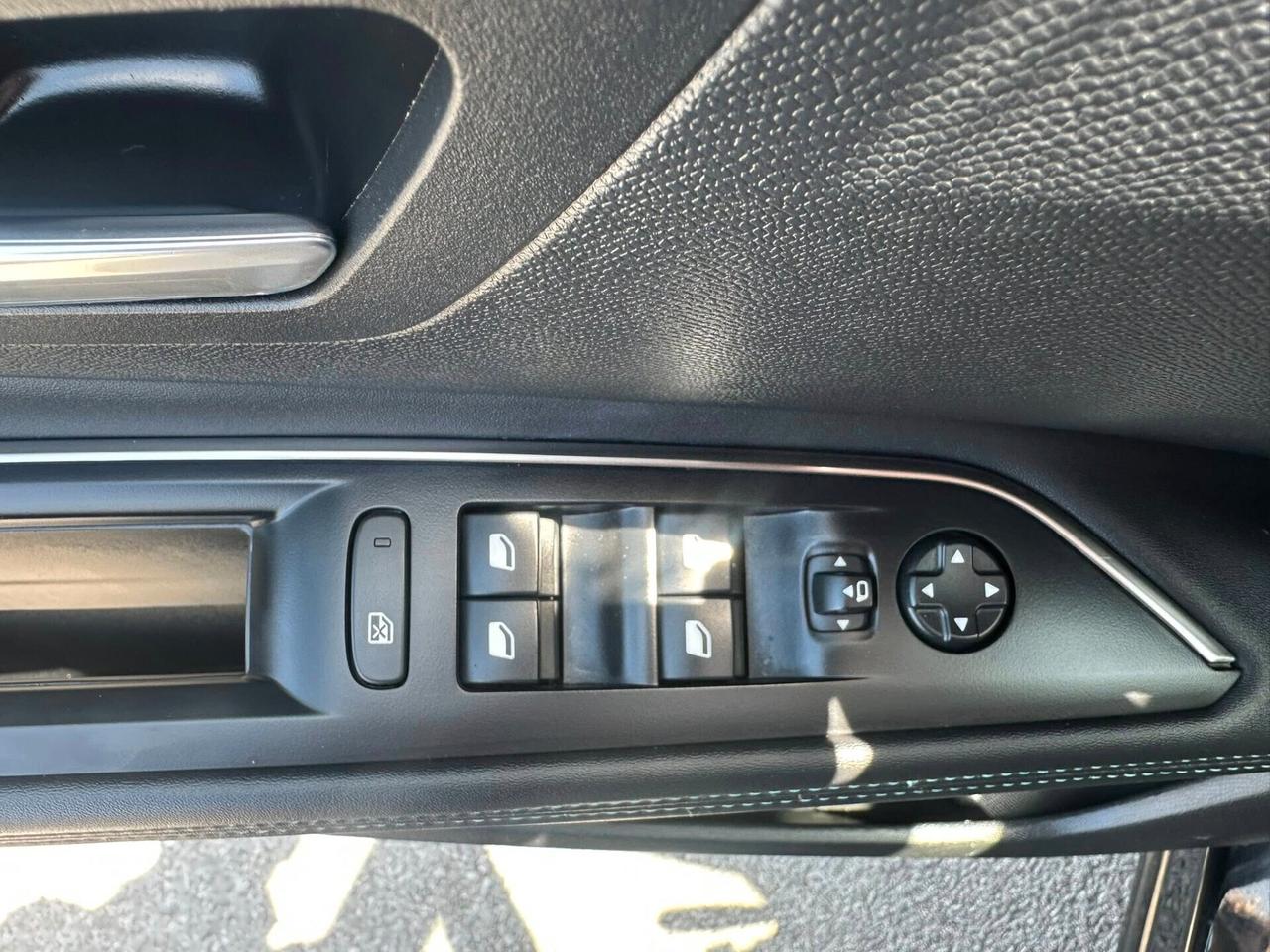 Peugeot 3008 BlueHDi 130 S&S EAT8 Allure Pack