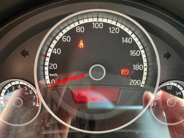 VOLKSWAGEN up! 1.0 75 CV 5p. cross up! "PERFETTA/NEOPATENTATI"