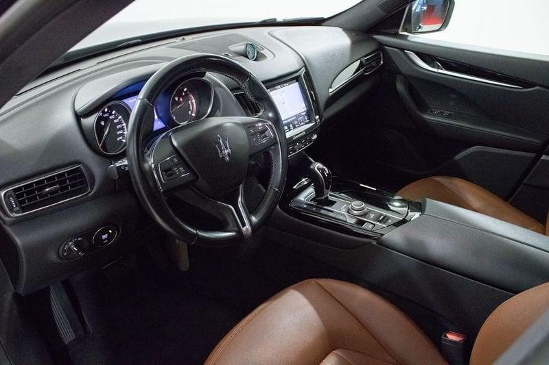 Maserati Levante 3.0 V6 Diesel 250cv Q4
