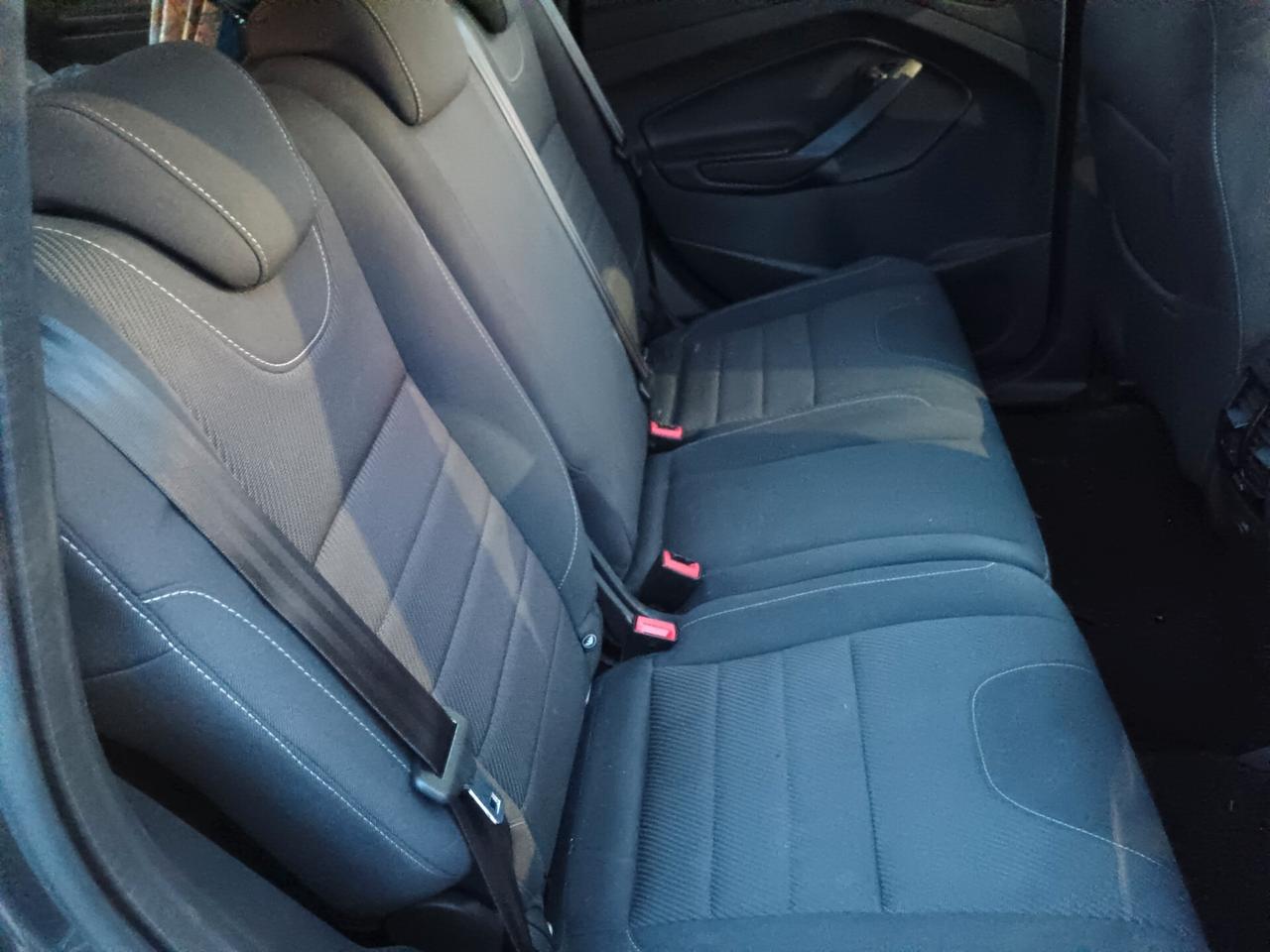 Ford Kuga 2.0 TDCI 120 CV S&S 2WD Titanium