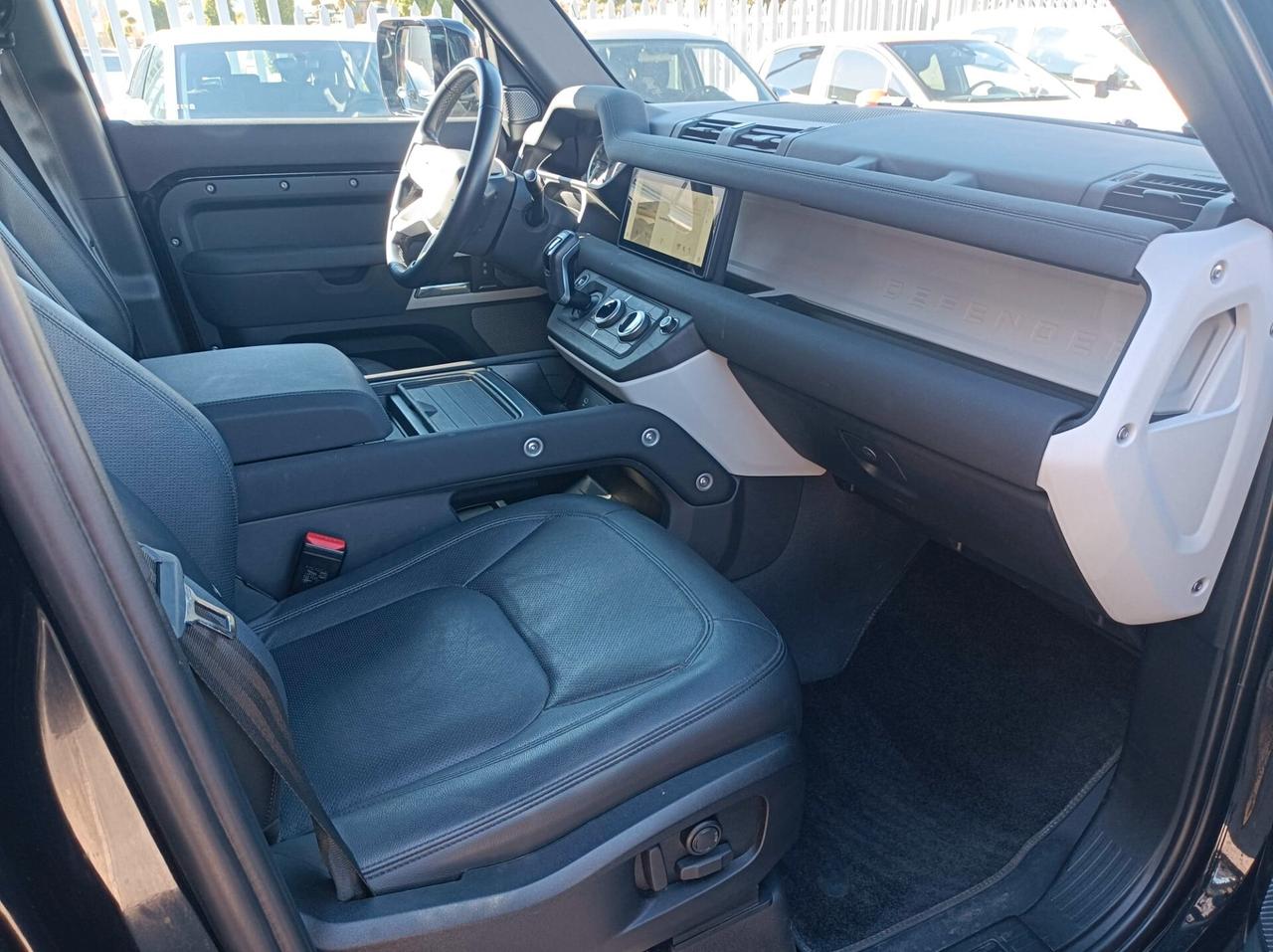 Land Rover Defender 110 3.0D I6 250 CV AWD Auto X-Dynamic HSE