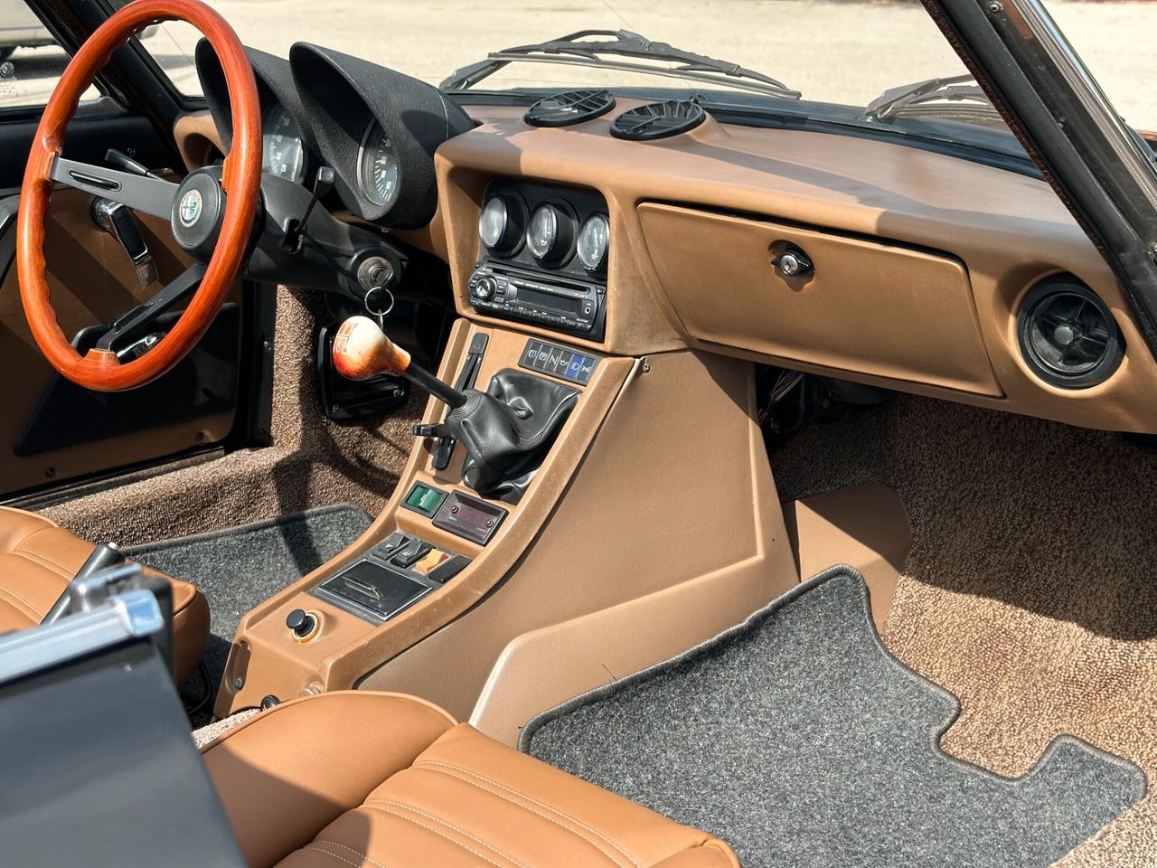Alfa Romeo Spider 2.0 – 1984 Unico Proprietario