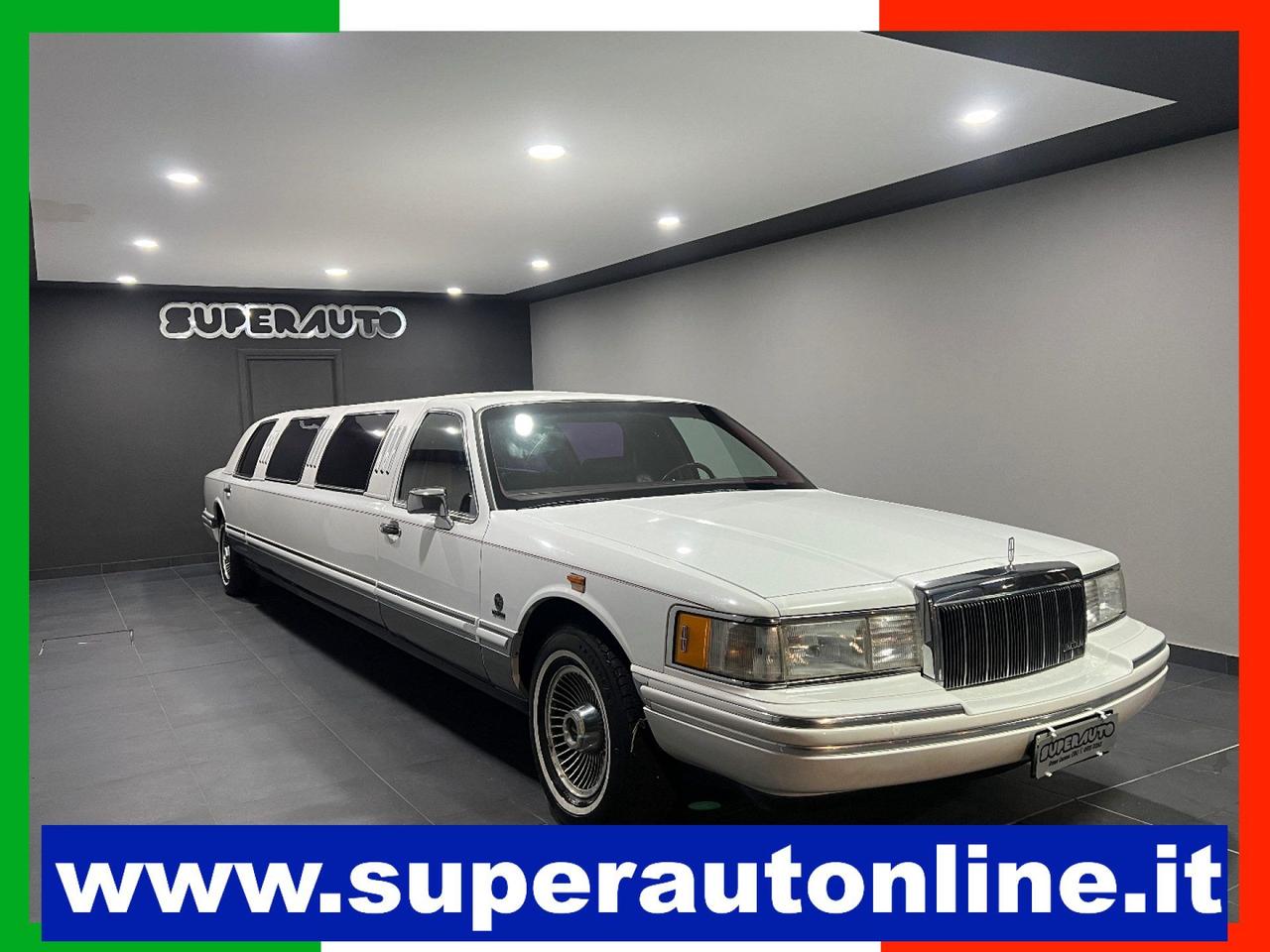 Lincoln Town Car EXECUTIVE 40R Limousine