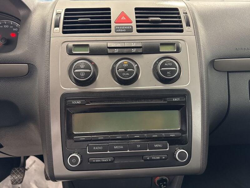 Volkswagen Touran I 2007 1.9 tdi Trendline dpf
