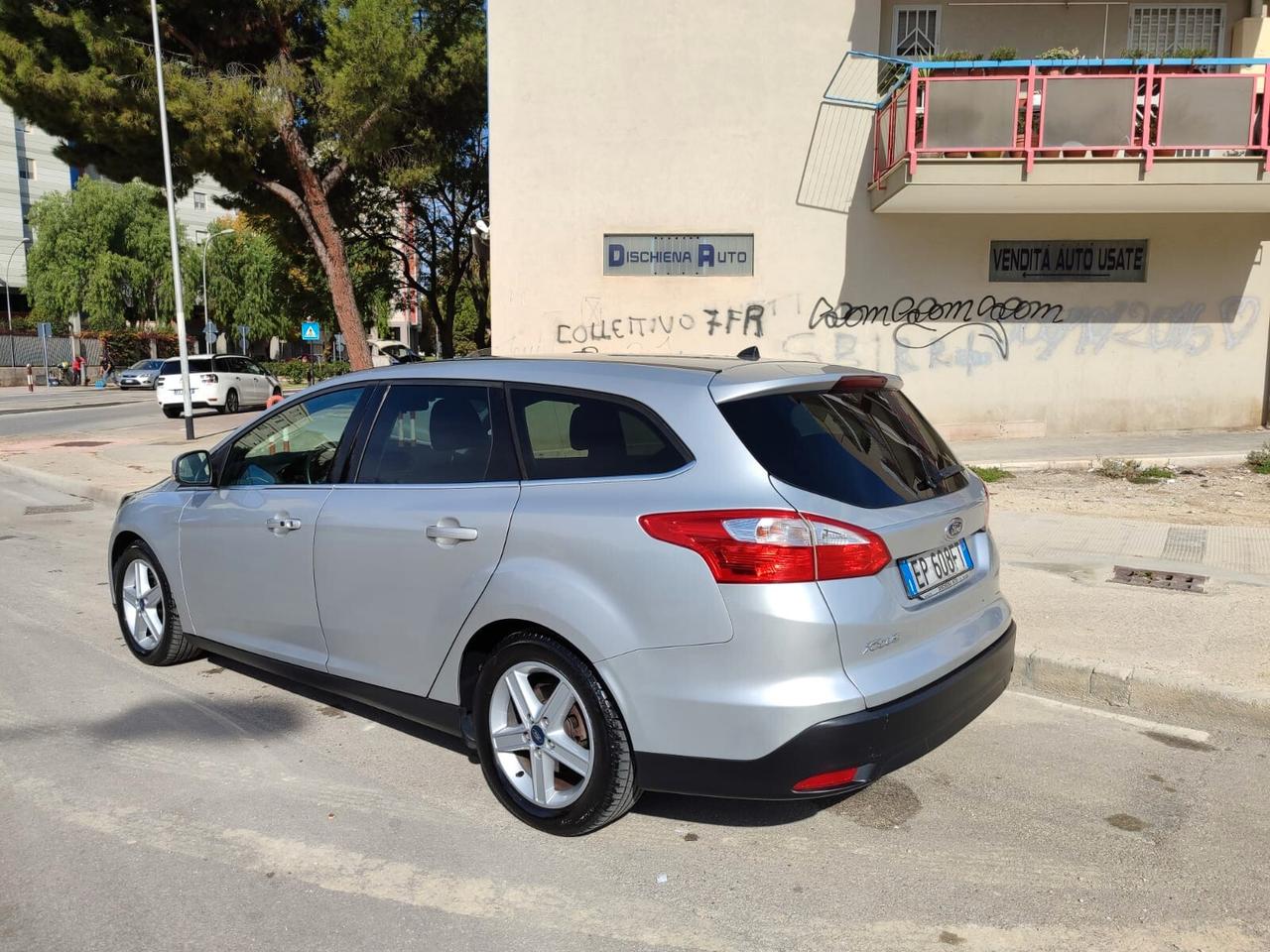 Ford Focus 1.6 TDCi 115 CV Titanium PARI AL NUOVO!!!