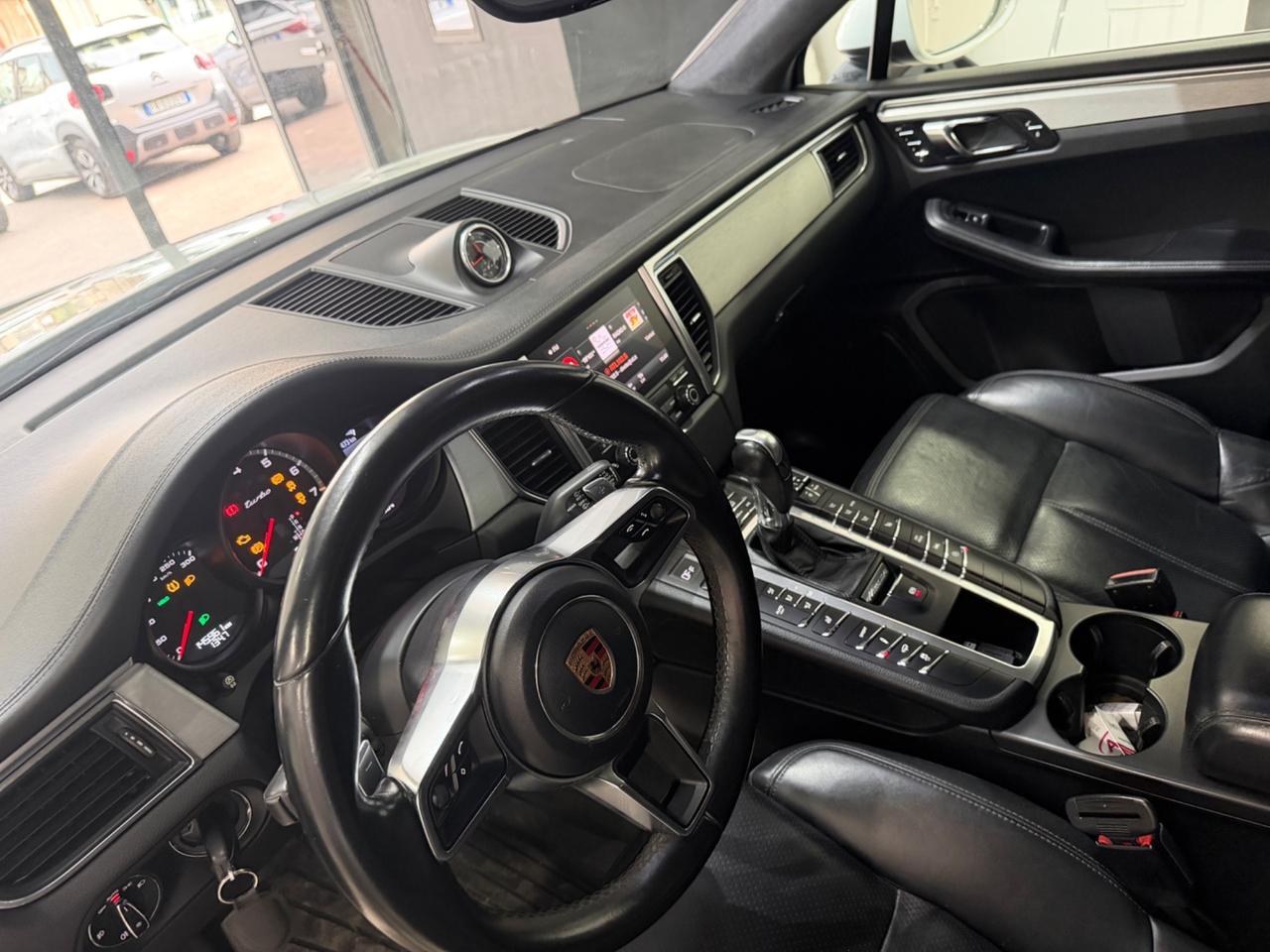 Porsche Macan 3.6 Turbo