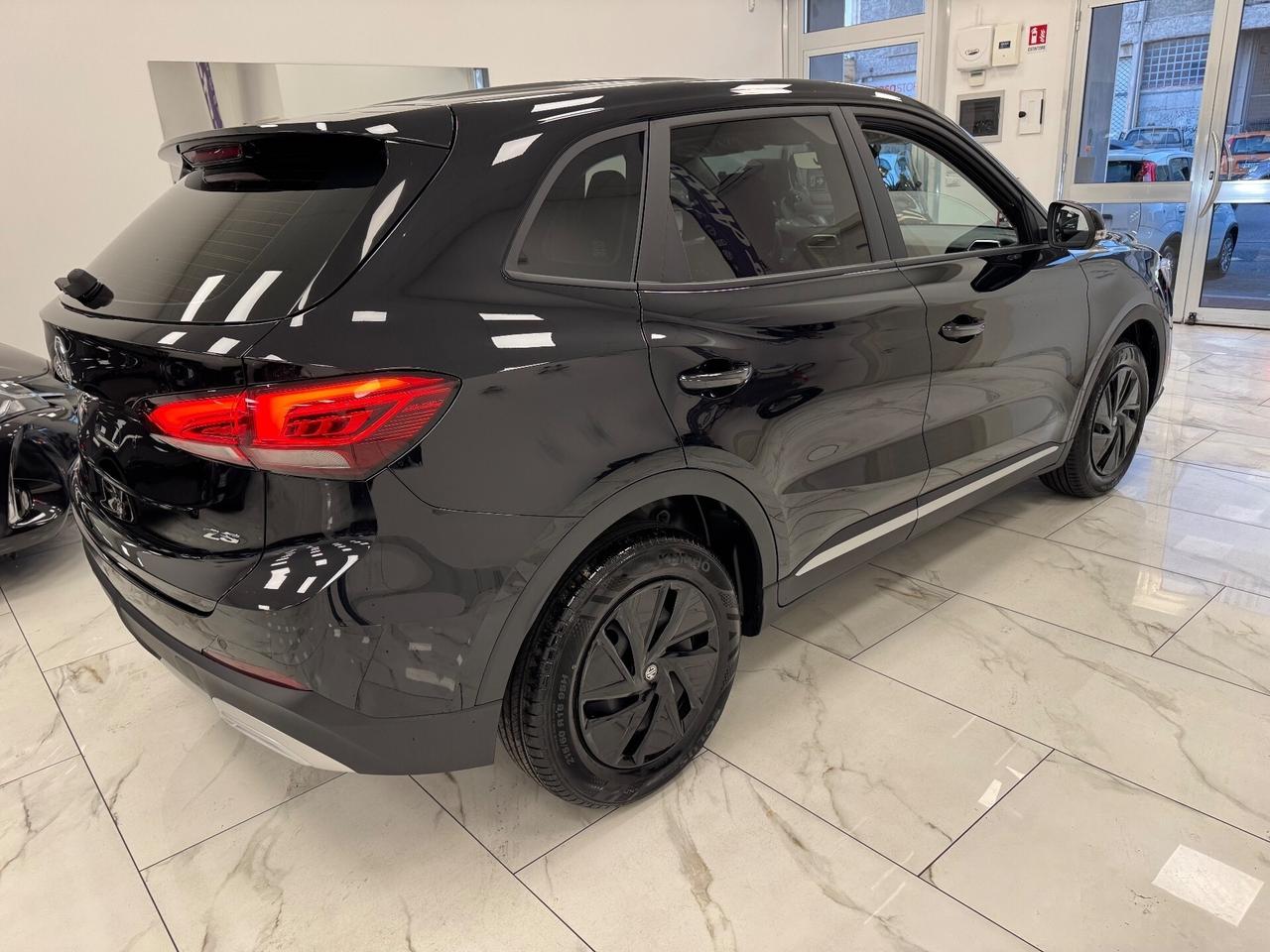 Mg ZS 1.5 Standard 115 CV