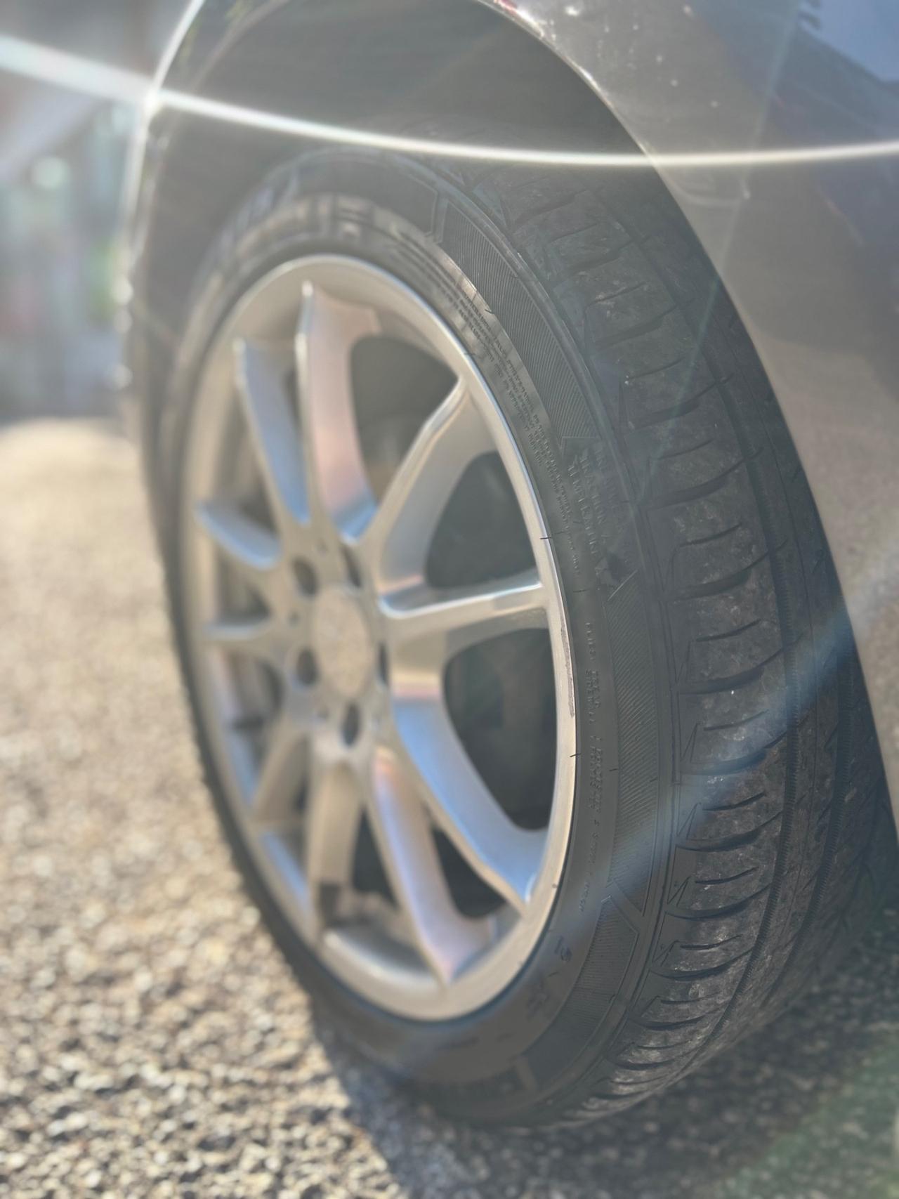 Mercedes-benz B 180 B 180 CDI Premium