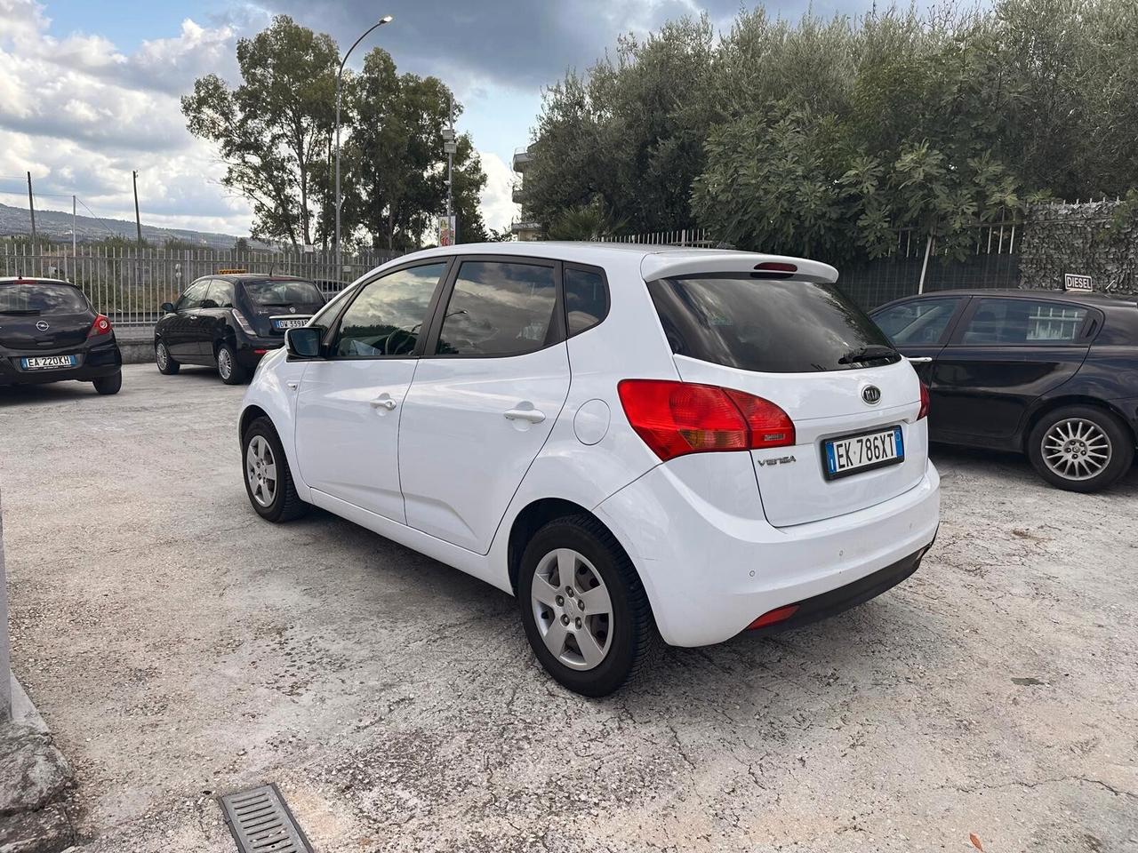 Kia Venga 1.4 CVVT Cool