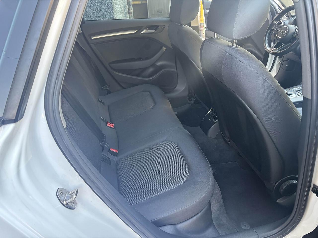 AUDI A3 SPB 35 TD S-TRONIC ADMIRED S-LINE
