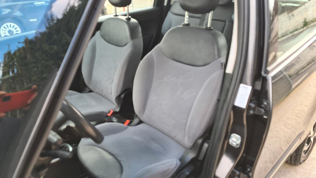 Fiat 500L 1.3 Multijet 85 CV Dualogic lounge solo per operatori del settore