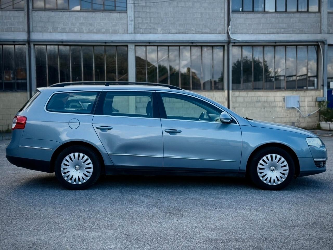 Volkswagen Passat 2.0 TDI DPF Var. Comfortline