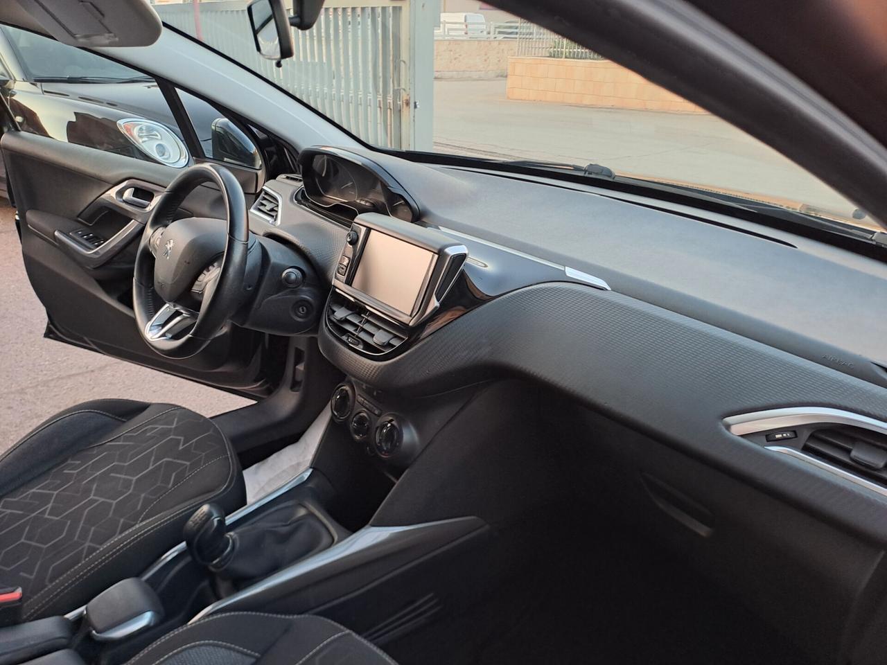 Peugeot 2008 BlueHDi 75 Active