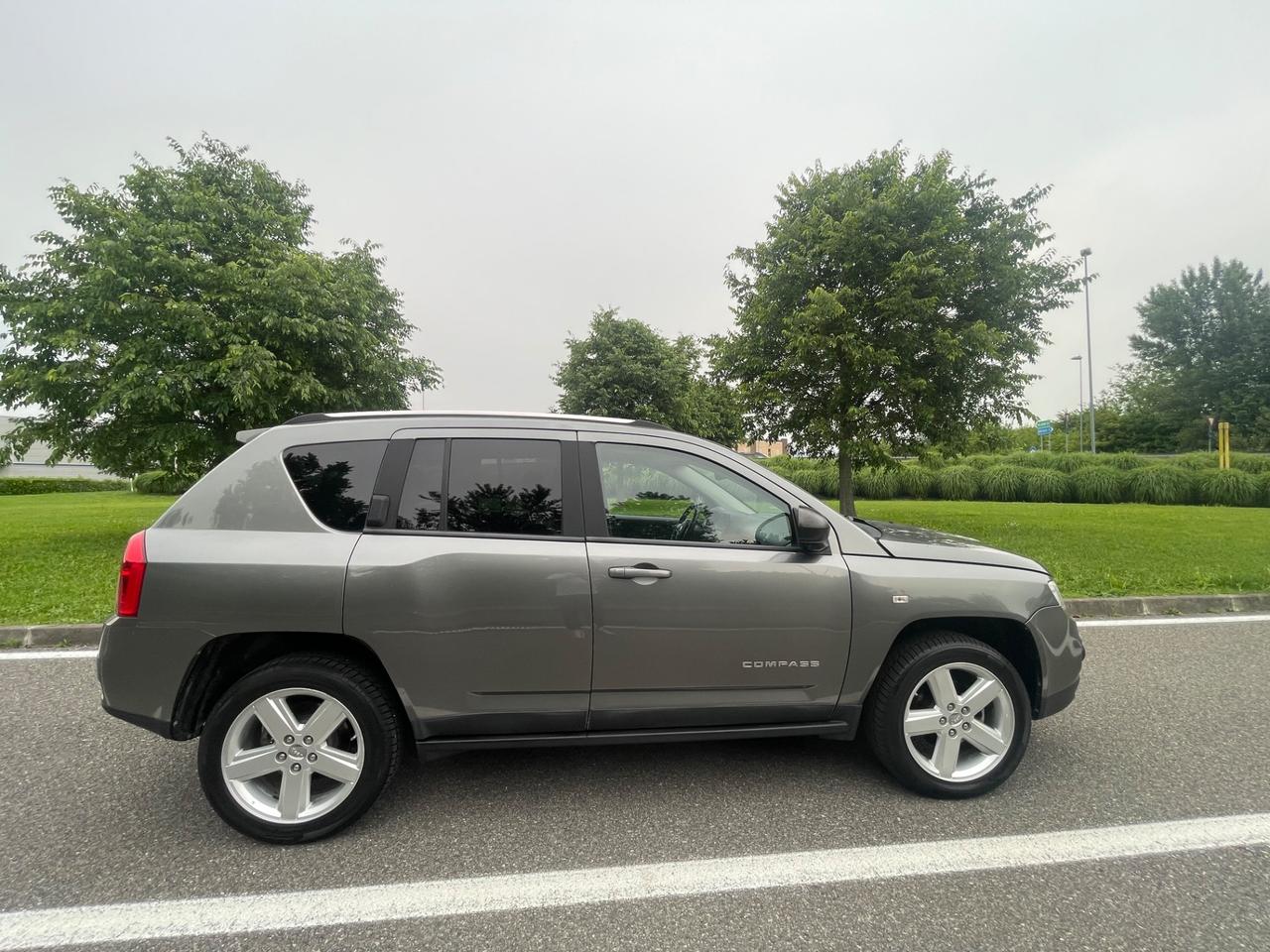 Jeep Compass 2.2 diesel, 4x4, anno 2011,con 180.000 km!