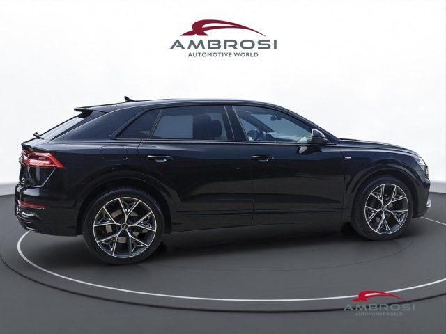 AUDI Q8 Q8 50 TDI 286 CV quattro tiptronic Sport - PER OPE