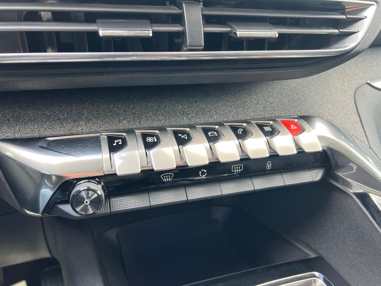 Peugeot 3008 HDi 130 EAT8 Allure Pack