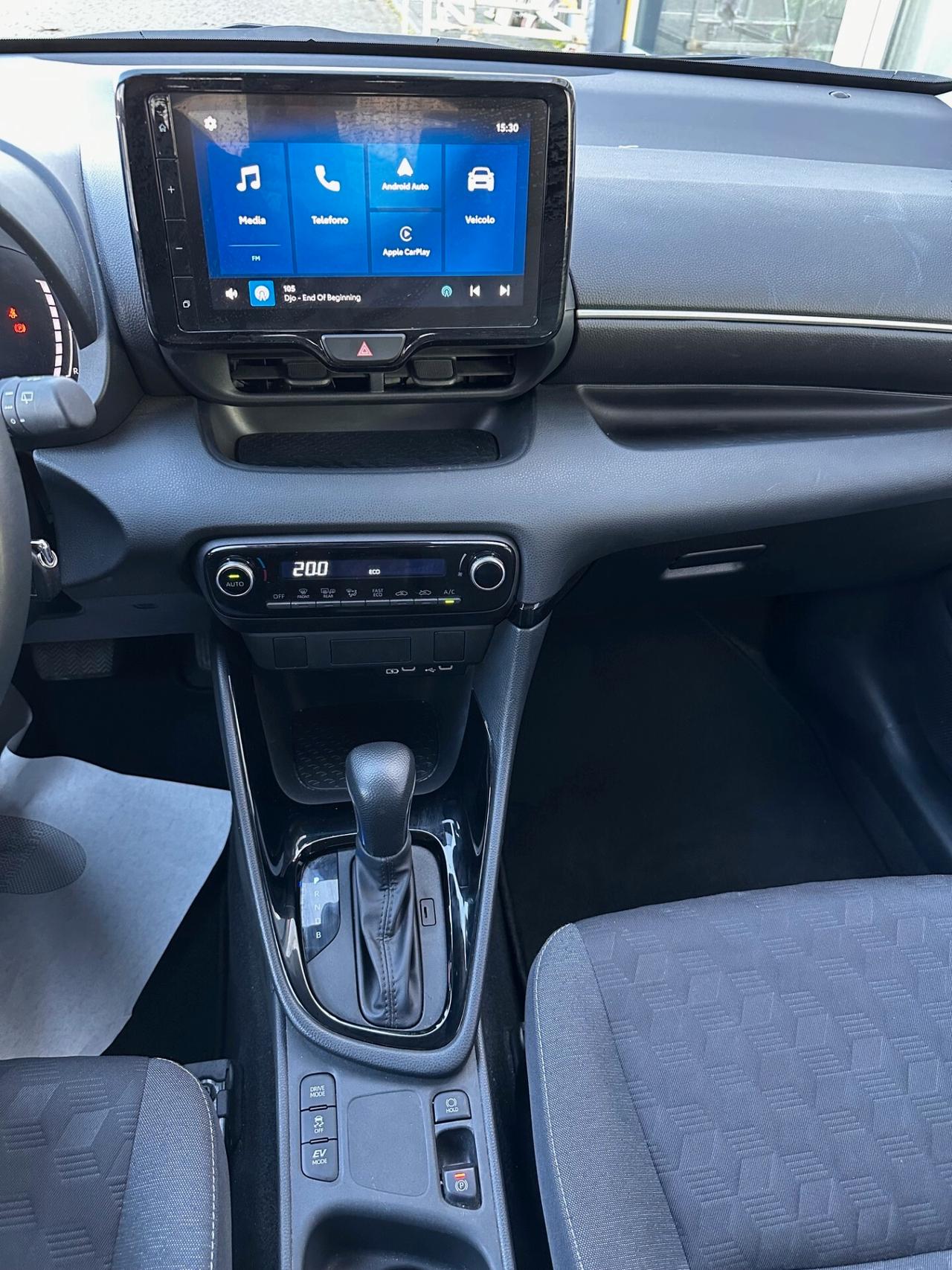 Toyota Yaris 1.5 Hybrid 5 porte Trend