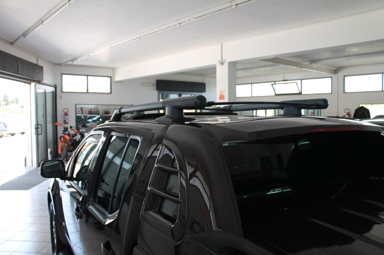 Nissan Navara 3.0 dCi 4 porte Double Cab LE V6