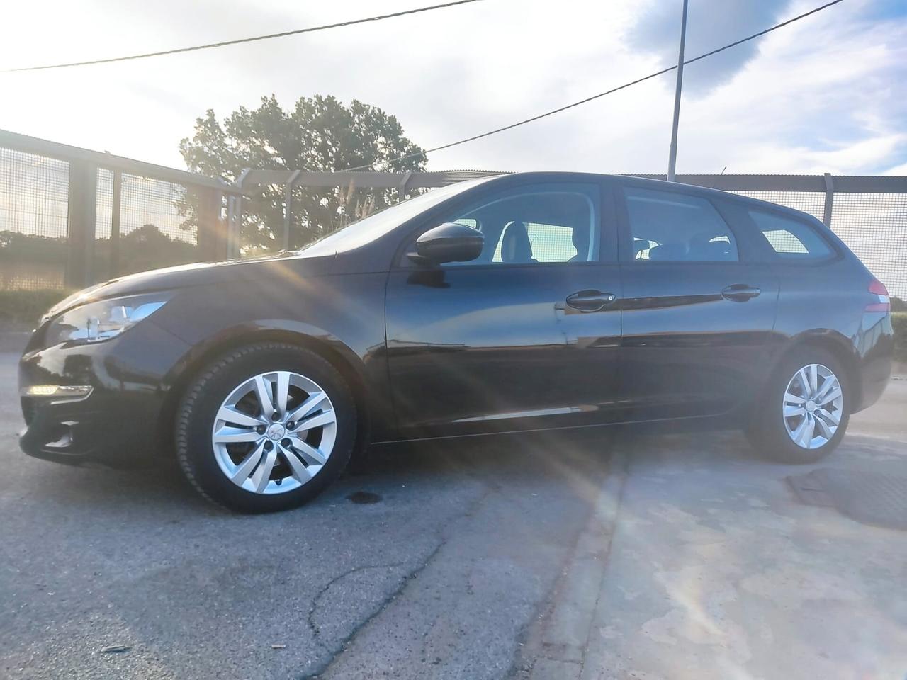 Peugeot 308 BlueHDi 100 S&S SW Business