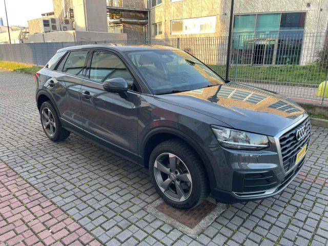 AUDI Q2 1.6 TDI Business