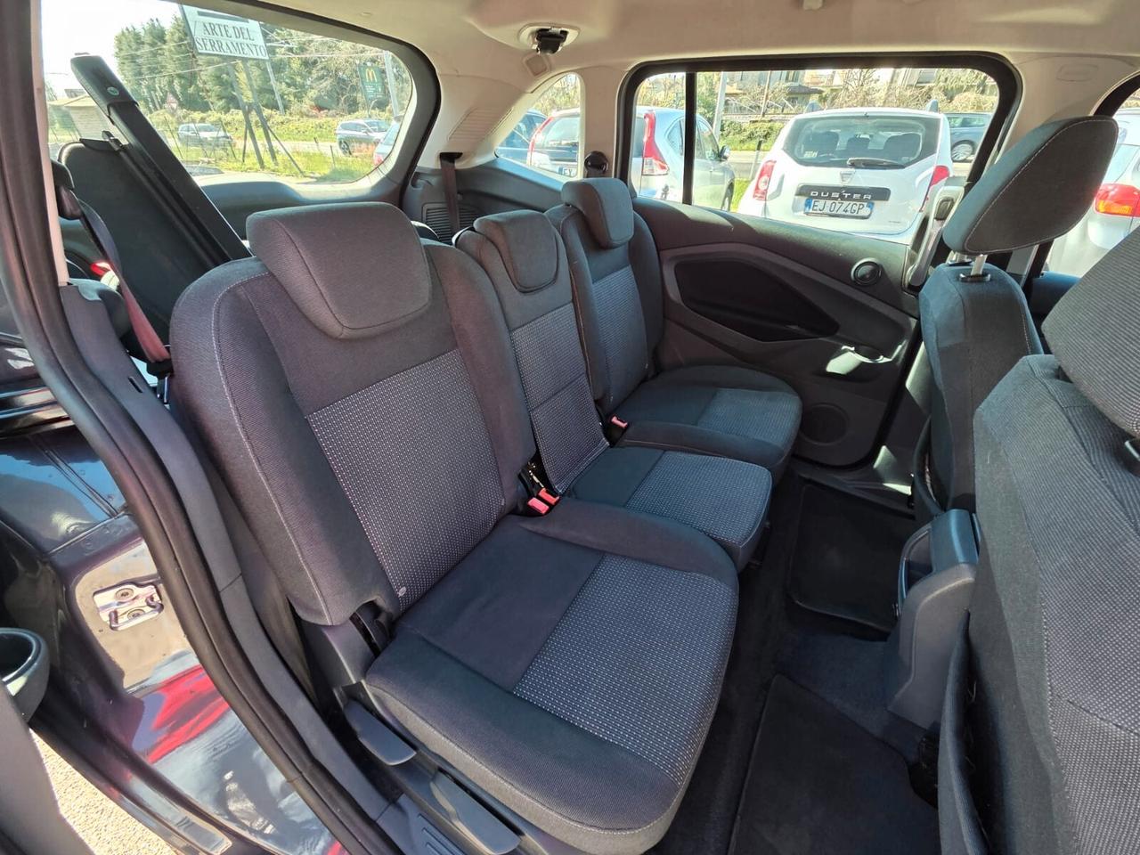 Ford GRAND C-Max7+ 1.6 TDCi 95CV Business *7-posti*