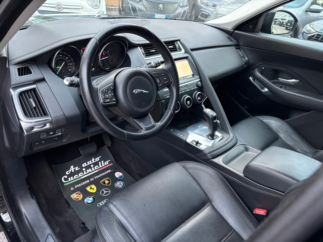 Jaguar E-Pace 2.0D 150 CV AWD R-Dynamic TOTAL BLACK