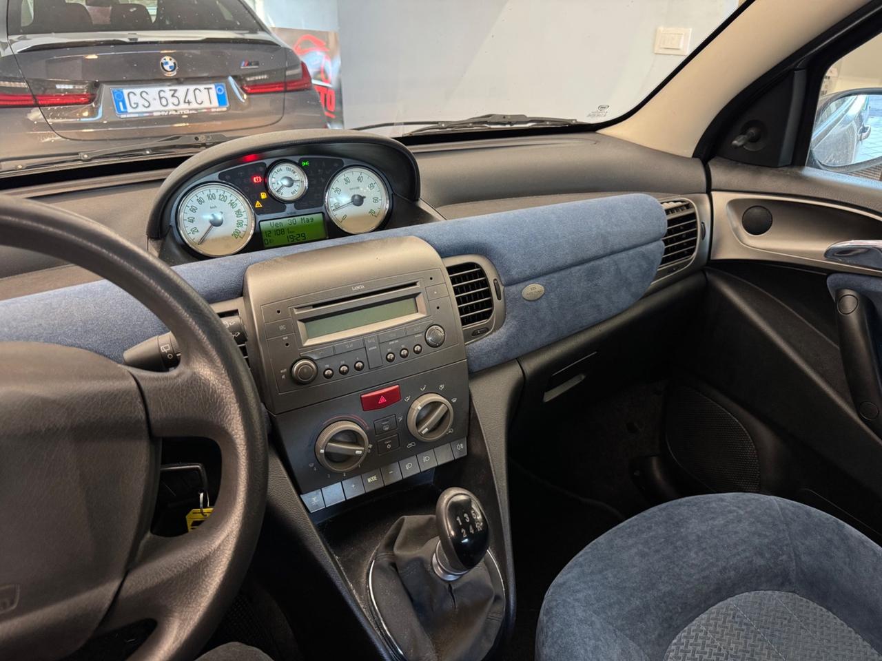 Lancia Ypsilon 1.2 frizione nuova dimostrabile in fattura