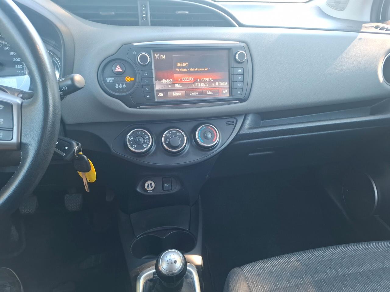 Toyota Yaris 1.0 5 porte Lounge