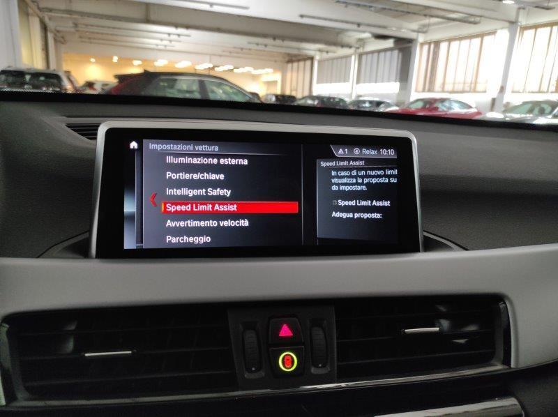 BMW X1 (F48) - X1 sDrive18d Business Advantage