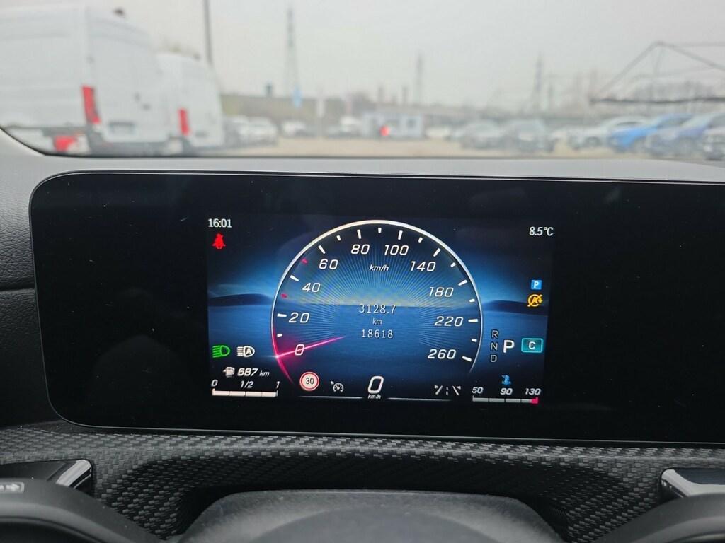 Mercedes CLA Shooting Brake 180 D Advanced 8G-DCT